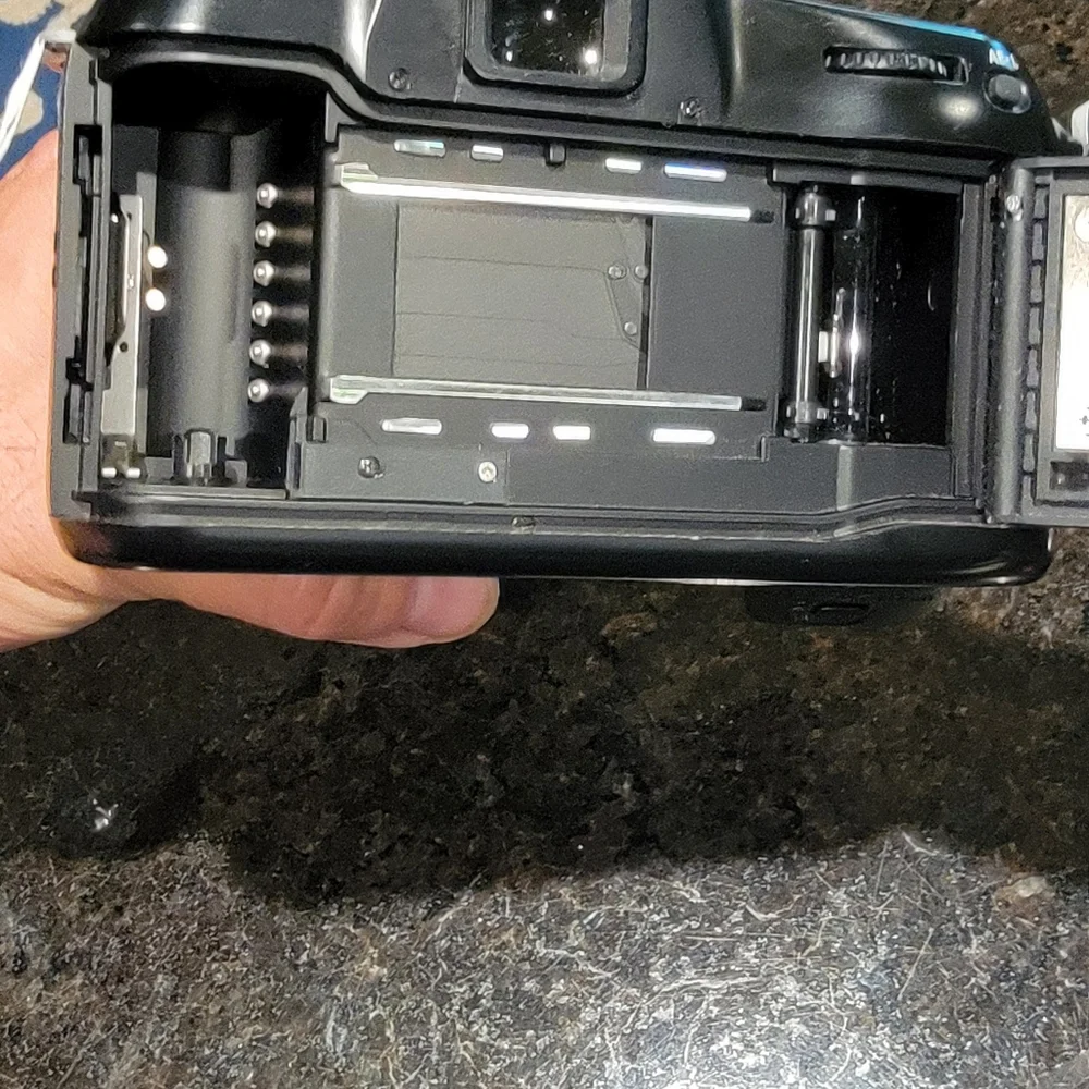 NIKON N70-(Black) Nikon -Nikkor 18-55mm Lens-Camera
